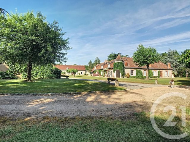 Afficher la photo en grand maison à vendre - 11 pièces - 389.11 m2 - ROMORANTIN LANTHENAY - 41 - CENTRE - Century 21 Sologne Immobilier