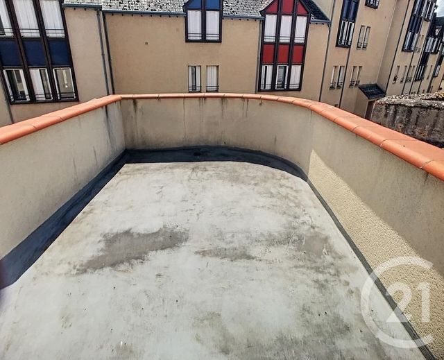 Appartement F2 à louer - 3 pièces - 53.92 m2 - ROMORANTIN LANTHENAY - 41 - CENTRE - Century 21 Sologne Immobilier Appartement F2 à louer - 3 pièces - 53.92 m2 - ROMORANTIN LANTHENAY - 41 - CENTRE - Century 21 Sologne Immobilier