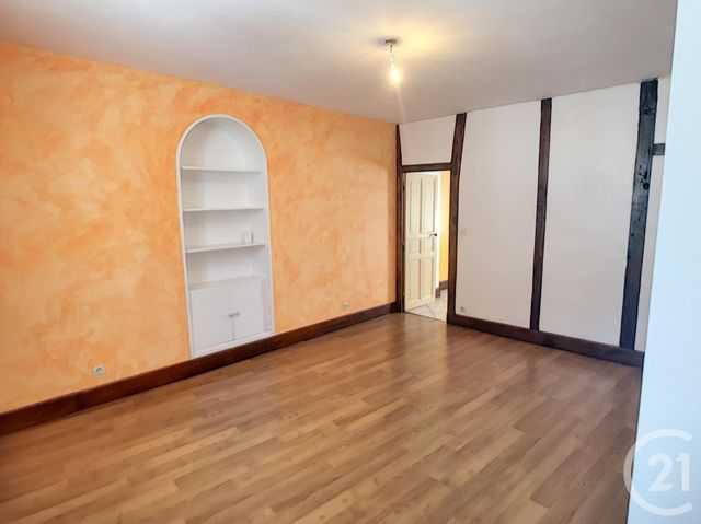 Appartement F2 à louer - 3 pièces - 53.92 m2 - ROMORANTIN LANTHENAY - 41 - CENTRE - Century 21 Sologne Immobilier Appartement F2 à louer - 3 pièces - 53.92 m2 - ROMORANTIN LANTHENAY - 41 - CENTRE - Century 21 Sologne Immobilier