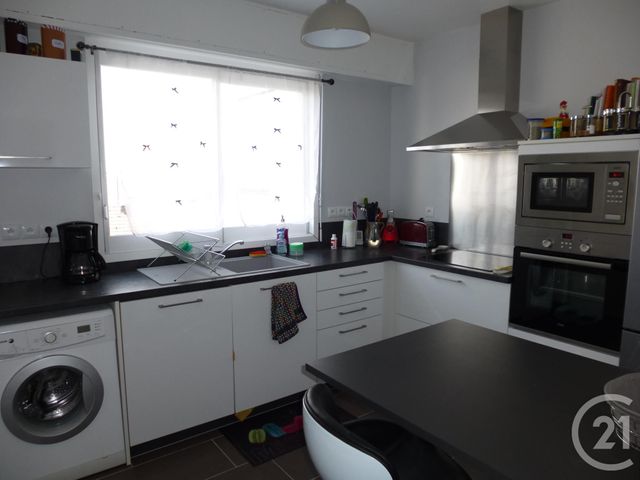 appartement à vendre - 3 pièces - 82.1 m2 - ROMORANTIN LANTHENAY - 41 - CENTRE - Century 21 Sologne Immobilier appartement à vendre - 3 pièces - 82.1 m2 - ROMORANTIN LANTHENAY - 41 - CENTRE - Century 21 Sologne Immobilier