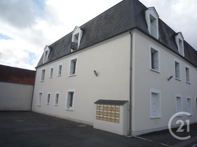 Afficher la photo en grand Studio à louer - 1 pièce - 31.0 m2 - ROMORANTIN LANTHENAY - 41 - CENTRE - Century 21 Sologne Immobilier