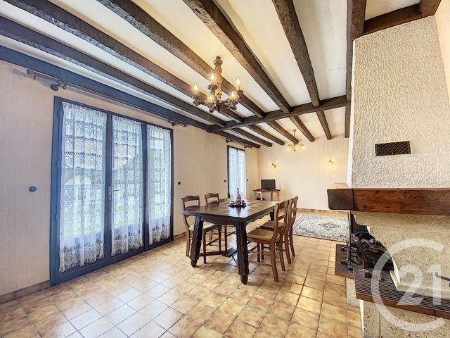 maison à vendre - 5 pièces - 84.78 m2 - ROMORANTIN LANTHENAY - 41 - CENTRE - Century 21 Sologne Immobilier maison à vendre - 5 pièces - 84.78 m2 - ROMORANTIN LANTHENAY - 41 - CENTRE - Century 21 Sologne Immobilier