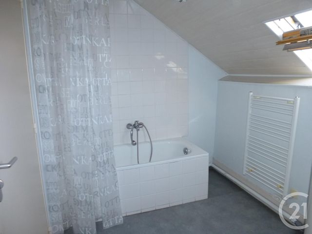 Afficher la photo en grand Appartement F2 à louer - 2 pièces - 50.0 m2 - ROMORANTIN LANTHENAY - 41 - CENTRE - Century 21 Sologne Immobilier