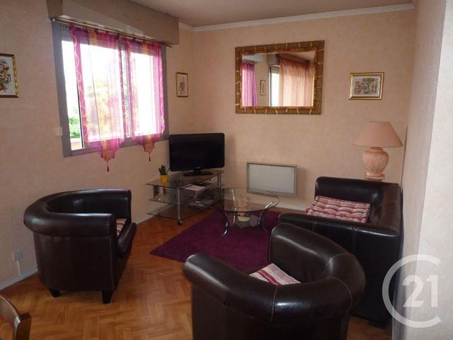 Afficher la photo en grand Appartement F2 à louer - 2 pièces - 55.0 m2 - ROMORANTIN LANTHENAY - 41 - CENTRE - Century 21 Sologne Immobilier