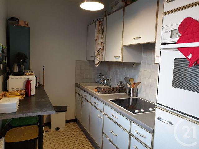 Studio à louer - 1 pièce - 32.99 m2 - ROMORANTIN LANTHENAY - 41 - CENTRE - Century 21 Sologne Immobilier Studio à louer - 1 pièce - 32.99 m2 - ROMORANTIN LANTHENAY - 41 - CENTRE - Century 21 Sologne Immobilier