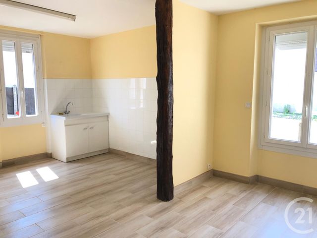maison à louer - 2 pièces - 40.59 m2 - ROMORANTIN LANTHENAY - 41 - CENTRE - Century 21 Sologne Immobilier maison à louer - 2 pièces - 40.59 m2 - ROMORANTIN LANTHENAY - 41 - CENTRE - Century 21 Sologne Immobilier