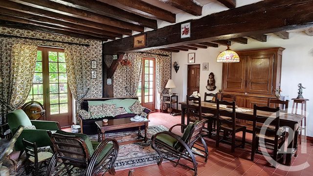 maison à vendre - 5 pièces - 129.81 m2 - SELLES SUR CHER - 41 - CENTRE - Century 21 Sologne Immobilier maison à vendre - 5 pièces - 129.81 m2 - SELLES SUR CHER - 41 - CENTRE - Century 21 Sologne Immobilier