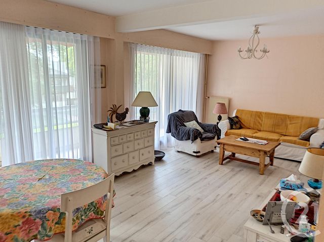 Afficher la photo en grand Appartement F4 à louer - 3 pièces - 76.72 m2 - ROMORANTIN LANTHENAY - 41 - CENTRE - Century 21 Sologne Immobilier