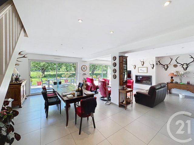 maison à vendre - 6 pièces - 231.2 m2 - LA FERTE ST CYR - 41 - CENTRE - Century 21 Sologne Immobilier