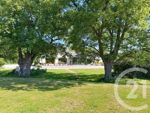 maison à vendre - 6 pièces - 231.2 m2 - LA FERTE ST CYR - 41 - CENTRE - Century 21 Sologne Immobilier