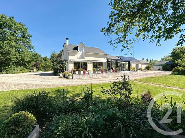 maison à vendre - 6 pièces - 231.2 m2 - LA FERTE ST CYR - 41 - CENTRE - Century 21 Sologne Immobilier