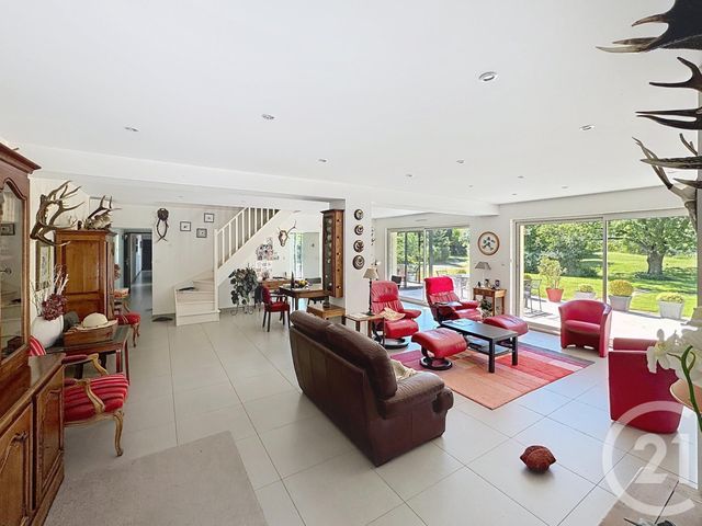 maison à vendre - 6 pièces - 231.2 m2 - LA FERTE ST CYR - 41 - CENTRE - Century 21 Sologne Immobilier