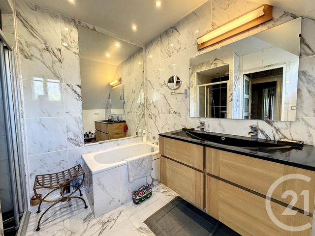 maison à vendre - 6 pièces - 223.0 m2 - ROMORANTIN LANTHENAY - 41 - CENTRE - Century 21 Sologne Immobilier