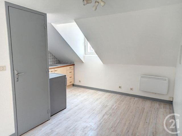 Afficher la photo en grand Appartement Studio à louer - 1 pièce - 22.0 m2 - ROMORANTIN LANTHENAY - 41 - CENTRE - Century 21 Sologne Immobilier