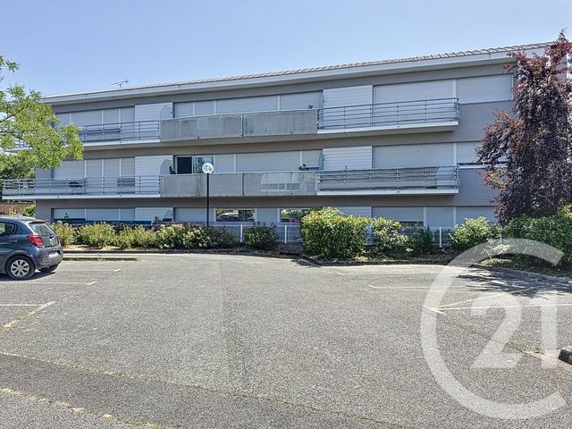 Afficher la photo en grand Appartement F2 à vendre - 2 pièces - 49.0 m2 - ROMORANTIN LANTHENAY - 41 - CENTRE - Century 21 Sologne Immobilier