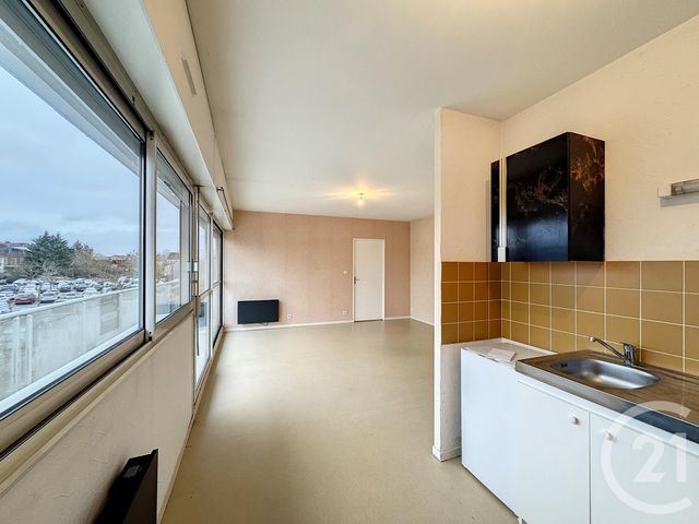 Appartement F2 à vendre - 2 pièces - 49.0 m2 - ROMORANTIN LANTHENAY - 41 - CENTRE - Century 21 Sologne Immobilier