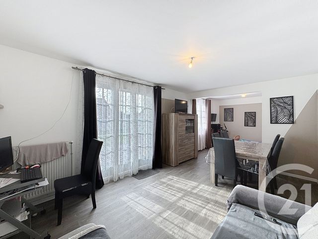 maison à vendre - 5 pièces - 81.49 m2 - GIEVRES - 41 - CENTRE - Century 21 Sologne Immobilier