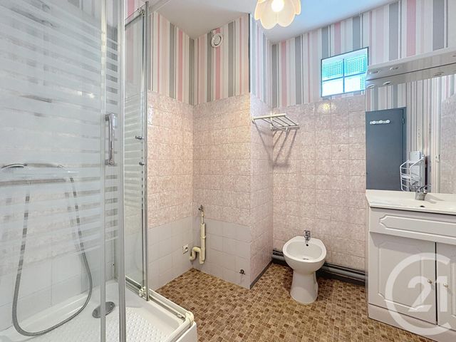 Afficher la photo en grand Appartement F3 à vendre - 3 pièces - 83.88 m2 - ROMORANTIN LANTHENAY - 41 - CENTRE - Century 21 Sologne Immobilier