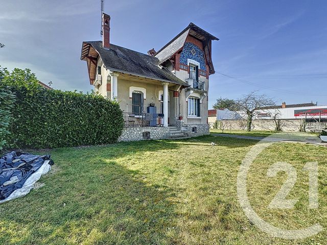 Afficher la photo en grand maison à vendre - 5 pièces - 118.29 m2 - ROMORANTIN LANTHENAY - 41 - CENTRE - Century 21 Sologne Immobilier
