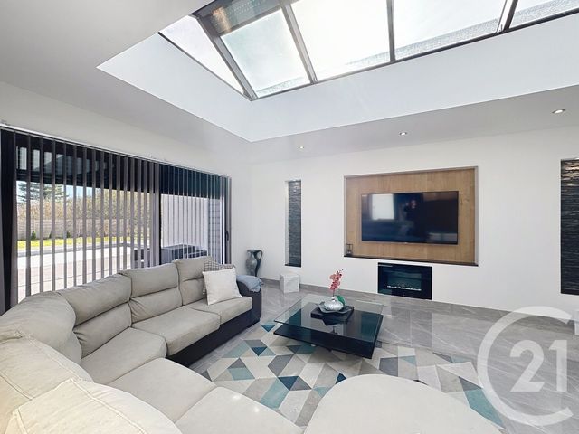 Afficher la photo en grand maison à vendre - 8 pièces - 207.3 m2 - ROMORANTIN LANTHENAY - 41 - CENTRE - Century 21 Sologne Immobilier