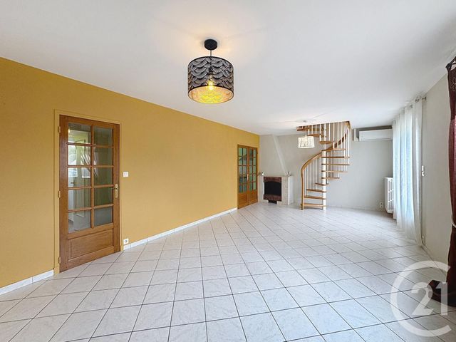 maison à vendre - 6 pièces - 117.0 m2 - CHABRIS - 36 - CENTRE - Century 21 Sologne Immobilier