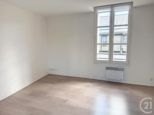 Appartement F3 à louer - 4 pièces - 62.0 m2 - ROMORANTIN LANTHENAY - 41 - CENTRE - Century 21 Sologne Immobilier
