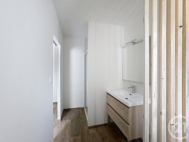 Appartement à louer - 2 pièces - 39.83 m2 - ROMORANTIN LANTHENAY - 41 - CENTRE - Century 21 Sologne Immobilier