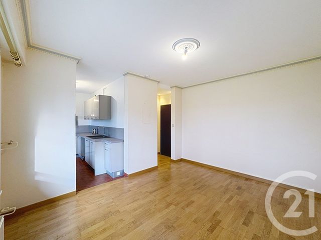 Appartement F1 à louer - 2 pièces - 40.35 m2 - ROMORANTIN LANTHENAY - 41 - CENTRE - Century 21 Sologne Immobilier