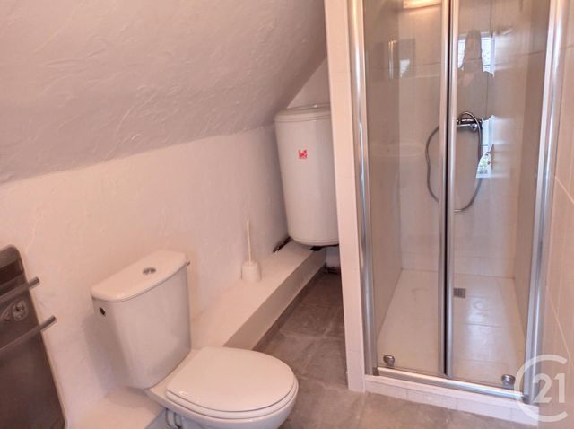 maison à louer - 2 pièces - 44.0 m2 - VILLEHERVIERS - 41 - CENTRE - Century 21 Sologne Immobilier