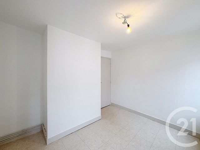 Appartement F3 à louer - 3 pièces - 45.0 m2 - ROMORANTIN LANTHENAY - 41 - CENTRE - Century 21 Sologne Immobilier