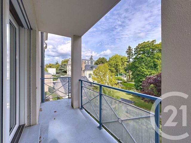 Appartement F1 à louer - 1 pièce - 41.5 m2 - ROMORANTIN LANTHENAY - 41 - CENTRE - Century 21 Sologne Immobilier