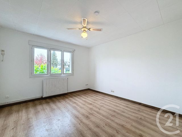 maison à louer - 2 pièces - 62.0 m2 - SELLES SUR CHER - 41 - CENTRE - Century 21 Sologne Immobilier