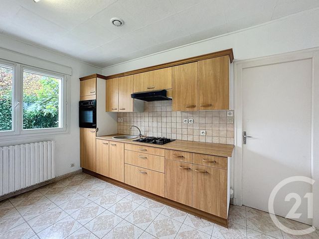 maison à louer - 2 pièces - 62.0 m2 - SELLES SUR CHER - 41 - CENTRE - Century 21 Sologne Immobilier
