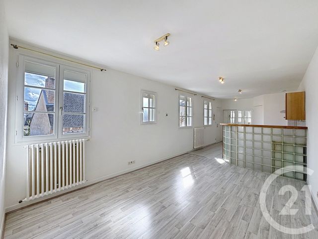 Appartement F2 à louer - 2 pièces - 47.0 m2 - ROMORANTIN LANTHENAY - 41 - CENTRE - Century 21 Sologne Immobilier