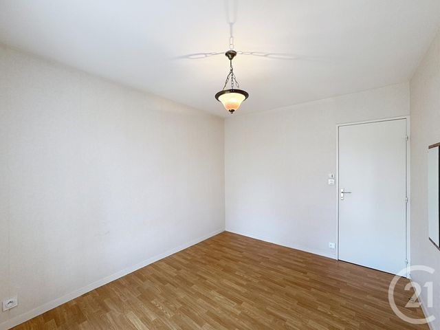 Appartement F3 à louer - 3 pièces - 82.0 m2 - ROMORANTIN LANTHENAY - 41 - CENTRE - Century 21 Sologne Immobilier
